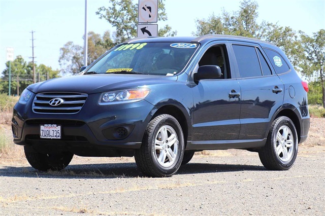 PreOwned 2012 Hyundai Santa Fe GLS FWD 4D Sport Utility